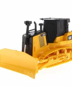 CAT RC D7E TRACK-TYPE TRACTOR 1:35